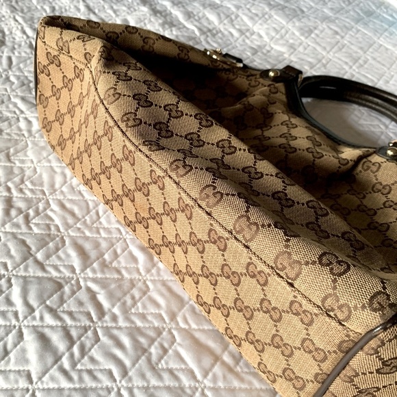 Like New GUCCI Sukey GG Canvas Medium Tote Shoulder Bag Brown Tan Monogram - Picture 13 of 17
